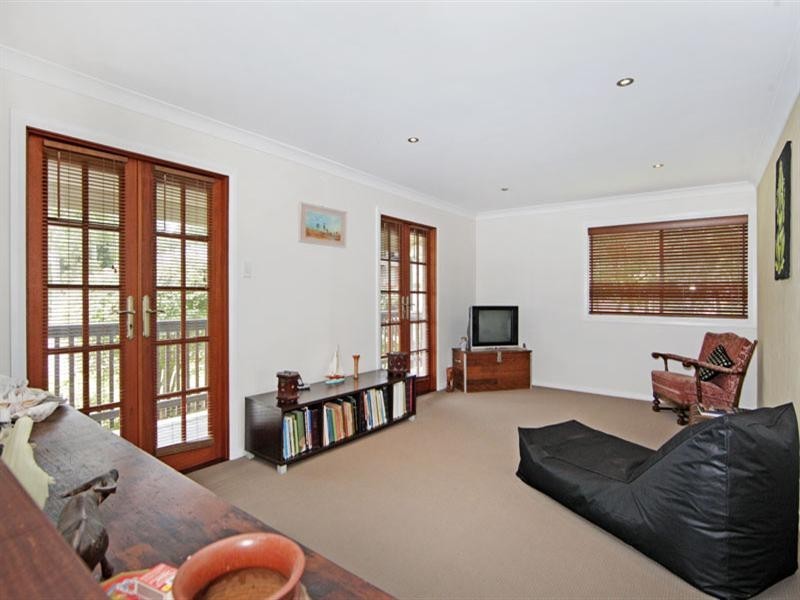 34 Anita Avenue, Lake Munmorah NSW 2259