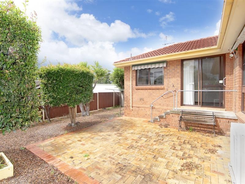 1 Gilbert Avenue, Gorokan NSW 2263
