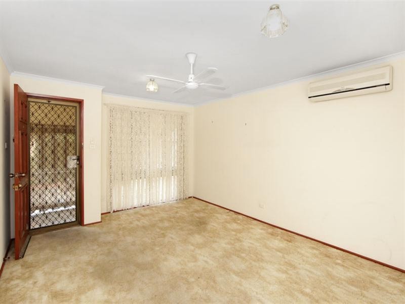 1 Gilbert Avenue, Gorokan NSW 2263