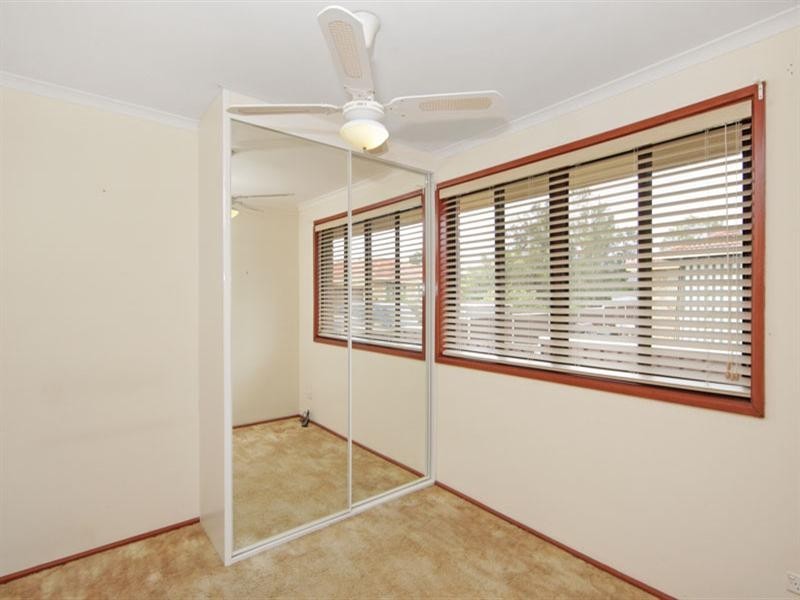 1 Gilbert Avenue, Gorokan NSW 2263