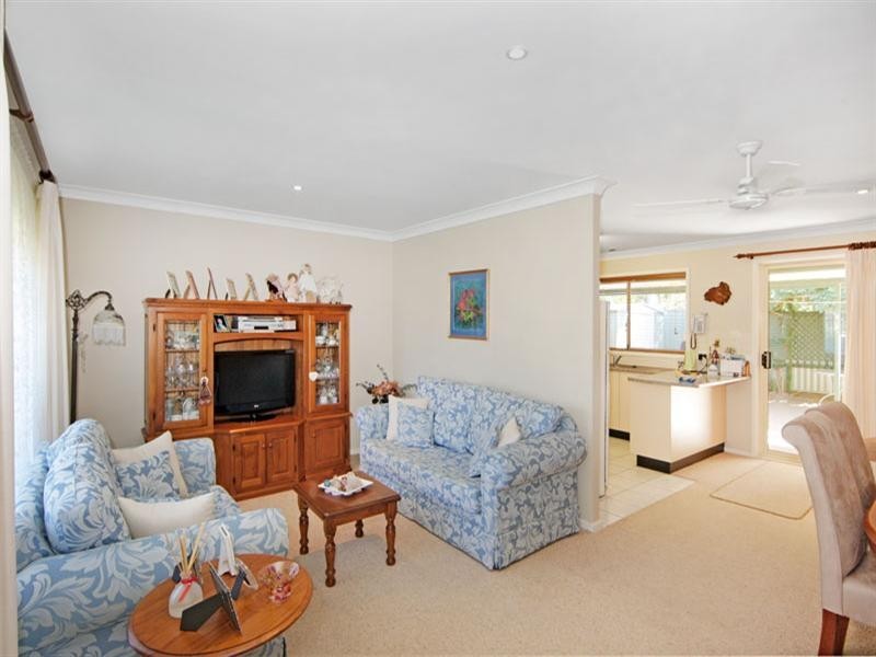 1A Kalulah Avenue, Gorokan NSW 2263