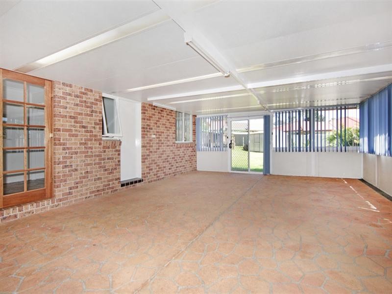 4 Myall Close, Blue Haven NSW 2262