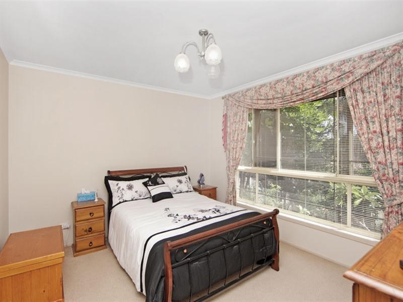 6 Walker Avenue, Kanwal NSW 2259