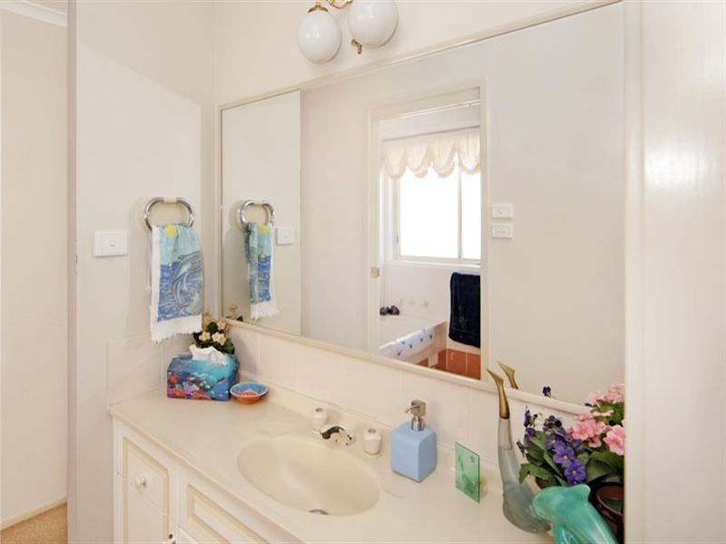 6 Walker Avenue, Kanwal NSW 2259