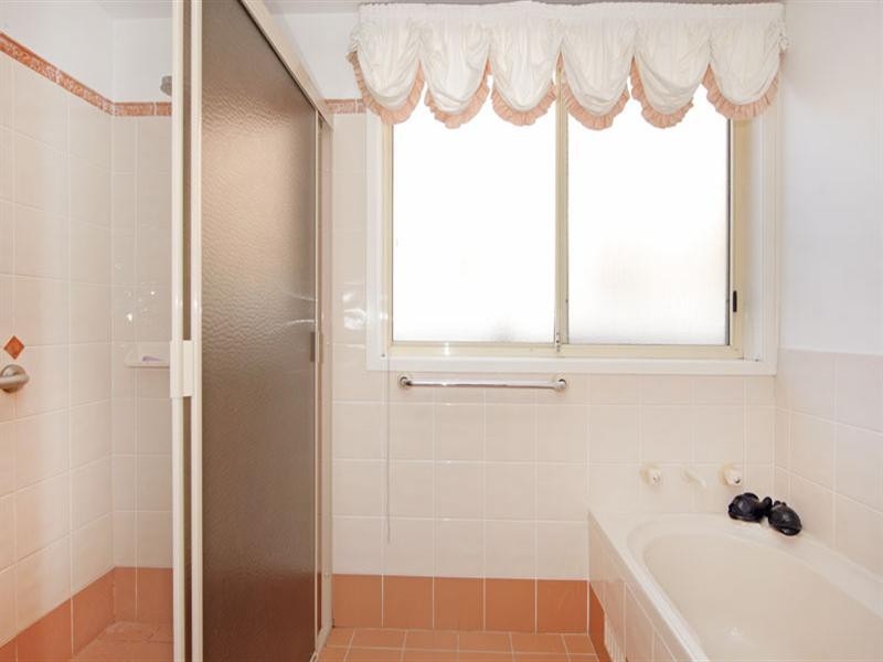 6 Walker Avenue, Kanwal NSW 2259