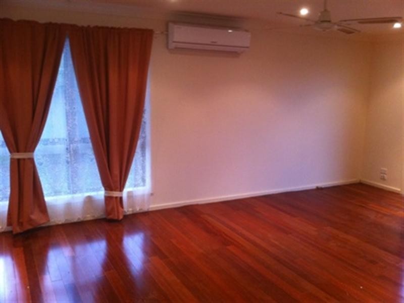 18 Dellavia Drive, Lake Munmorah NSW 2259