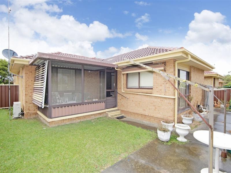 3 Gilbert Avenue, Gorokan NSW 2263