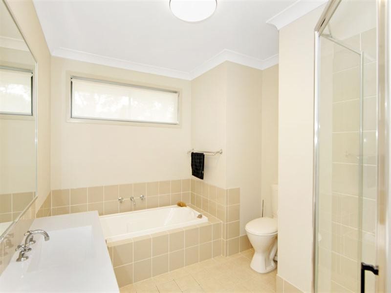 70 Stan Johnson Drive, Hamlyn Terrace NSW 2259