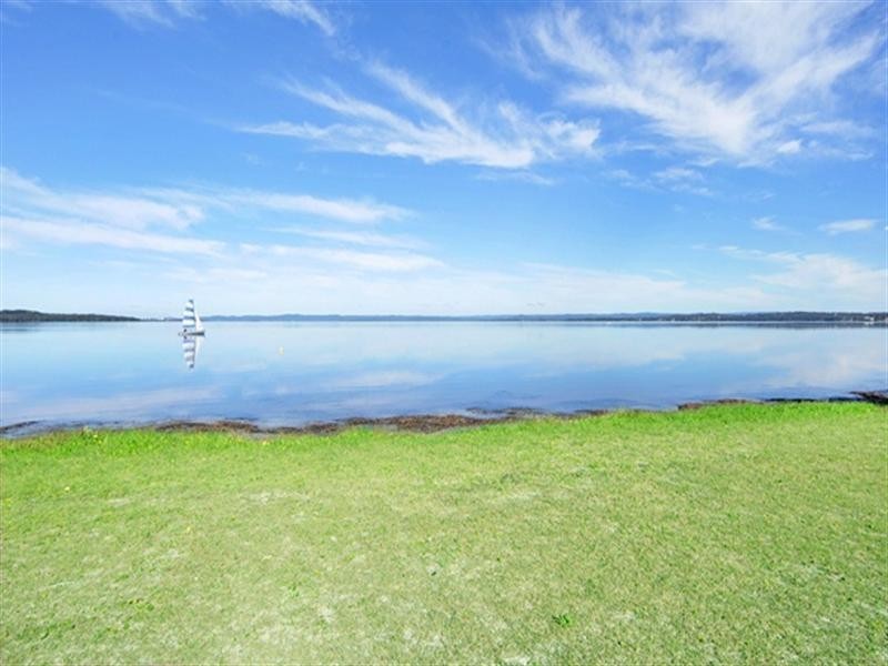 69 Moss Avenue, Toukley NSW 2263