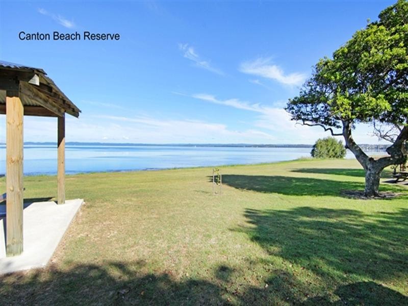 69 Moss Avenue, Toukley NSW 2263