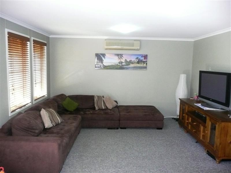 5 Winchester Drive, Lake Munmorah NSW 2259