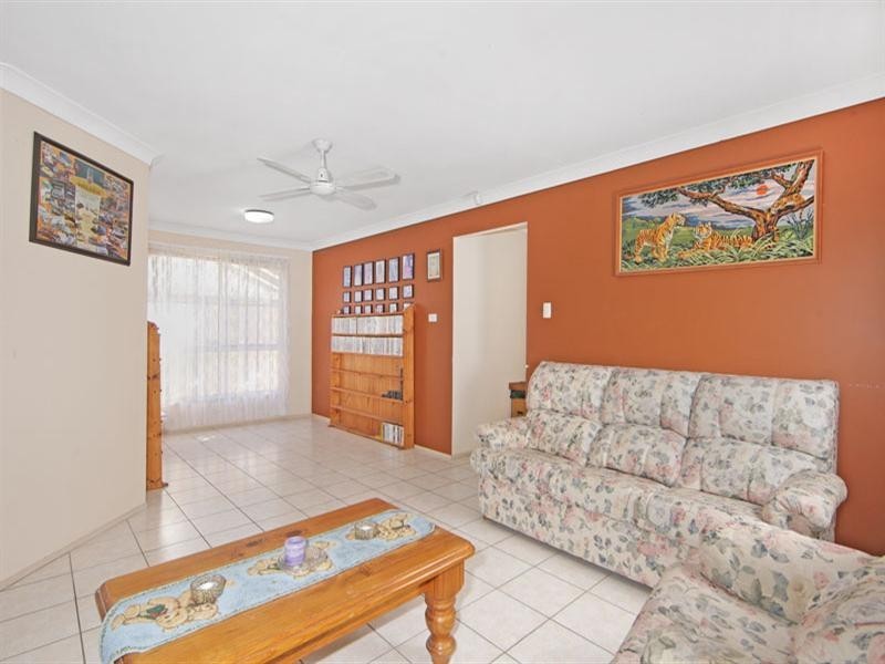 32 Loongana Crescent, Blue Haven NSW 2262