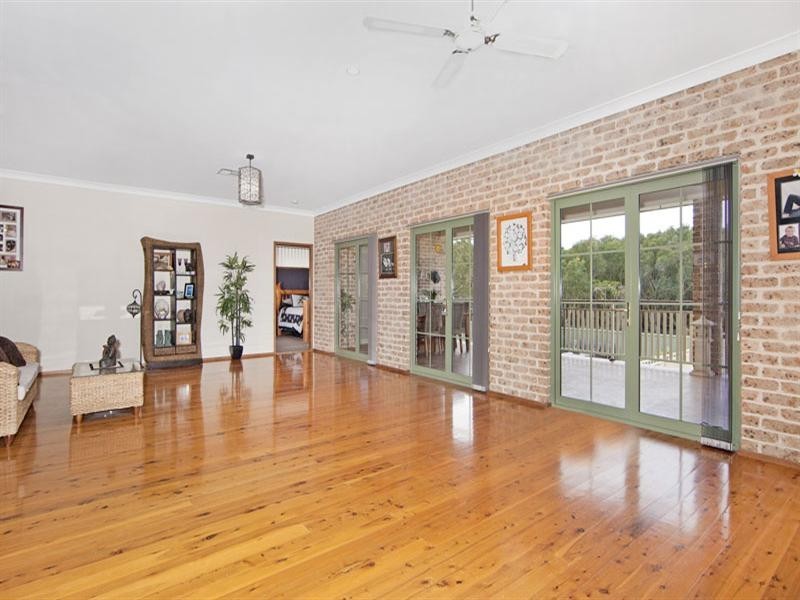 59 Elizabeth Bay Drive, Lake Munmorah NSW 2259