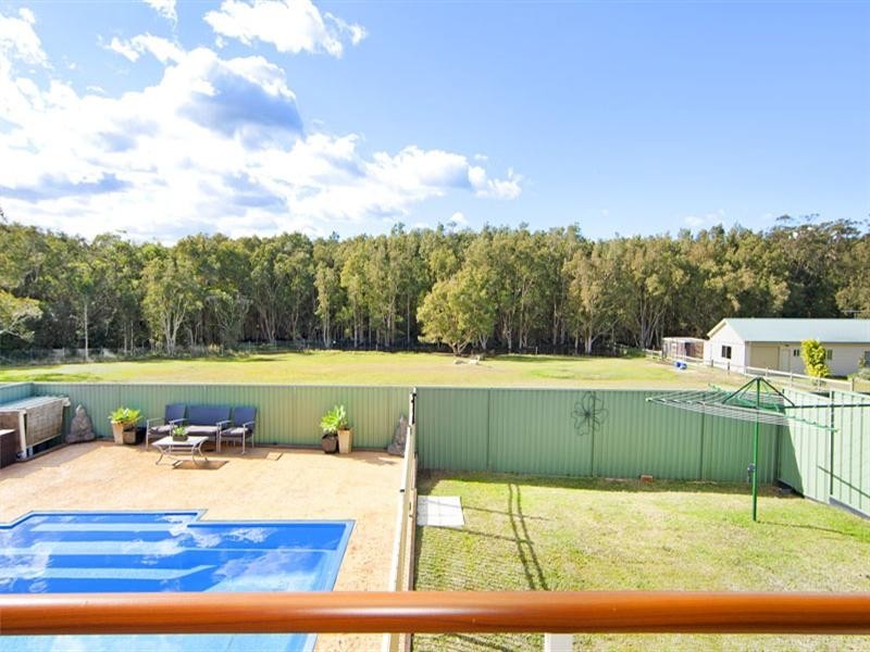 59 Elizabeth Bay Drive, Lake Munmorah NSW 2259