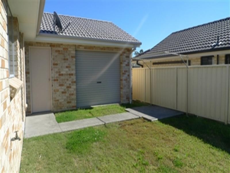 13 Landhaven Avenue, Blue Haven NSW 2262