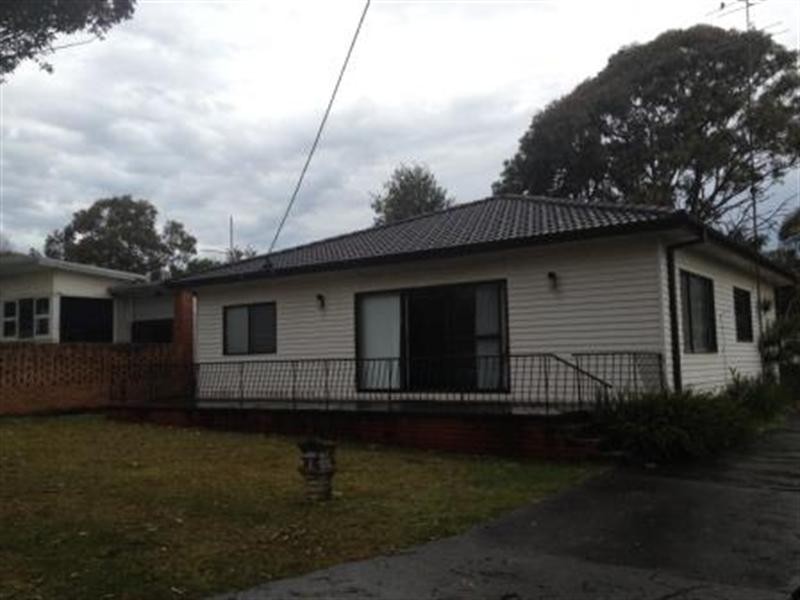 1 Fifth Avenue, Toukley NSW 2263