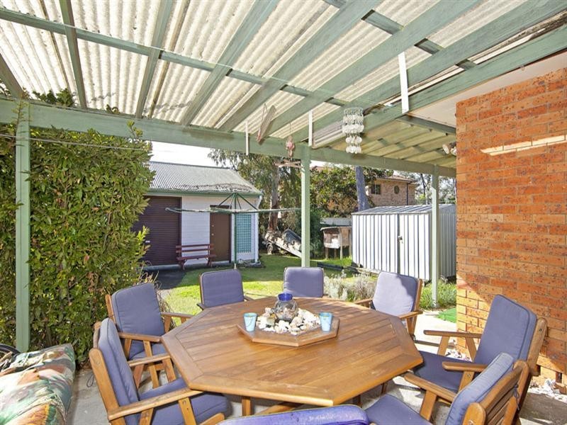 3 Awaba Avenue, Charmhaven NSW 2263