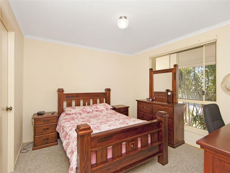 10 Winchester Drive, Lake Munmorah NSW 2259