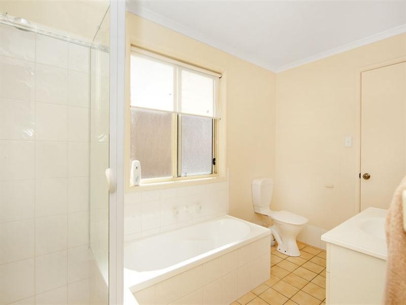 10 Winchester Drive, Lake Munmorah NSW 2259