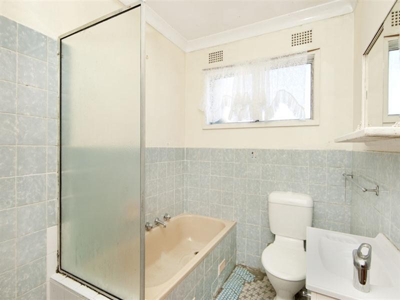 53 Dunvegan Street, Mannering Park NSW 2259