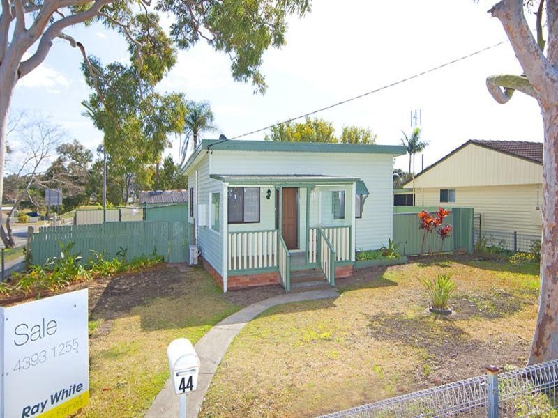 44 Dudley Street, Gorokan NSW 2263