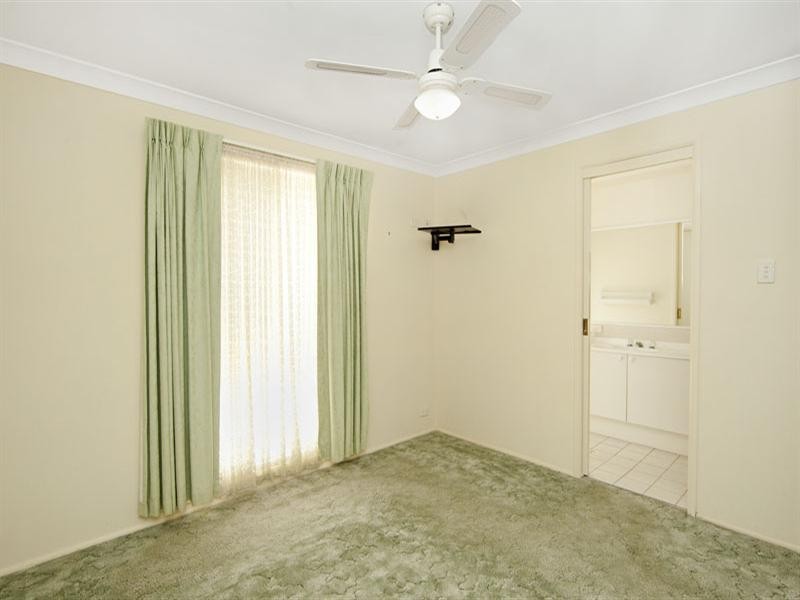 6 Darwinia Place, Hamlyn Terrace NSW 2259