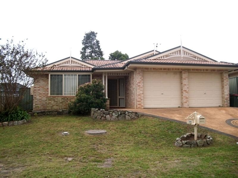 14 Nambucca Crescent, Blue Haven NSW 2262