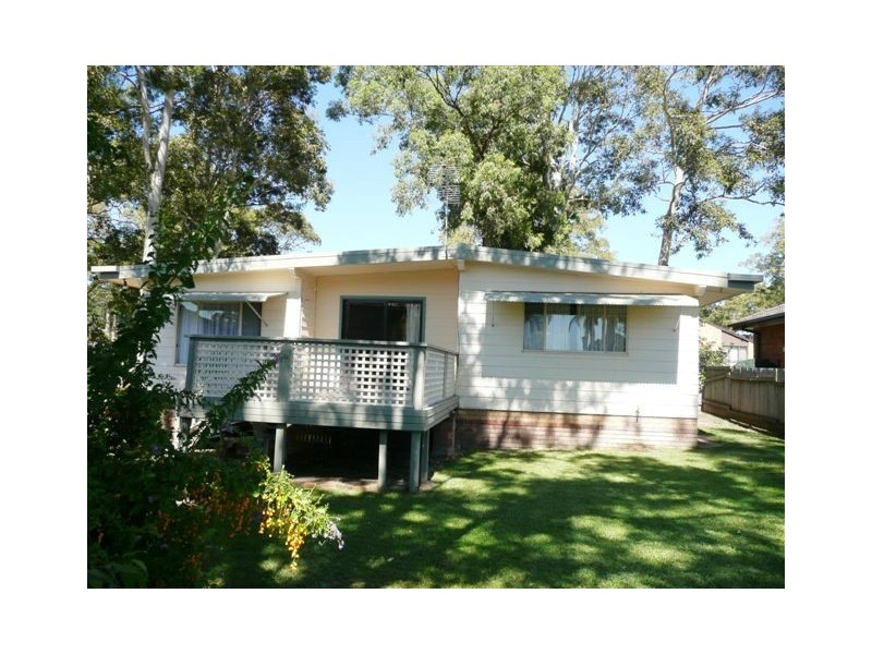 1 Awaba Avenue, Charmhaven NSW 2263