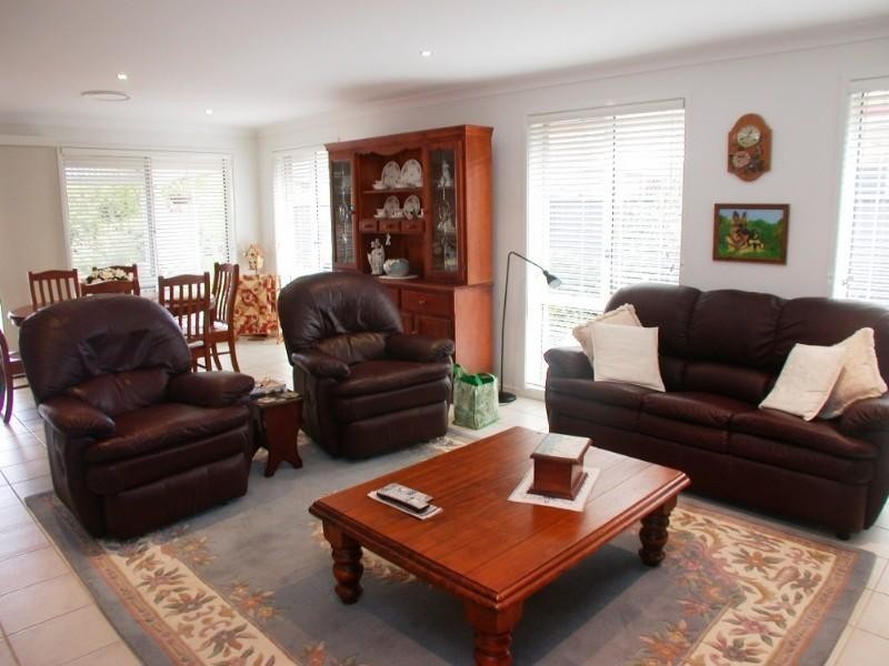 3 Lobelia Place, Hamlyn Terrace NSW 2259
