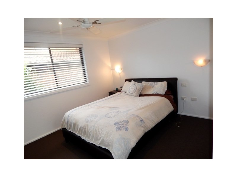 126 Lakedge Avenue, Berkeley Vale NSW 2261