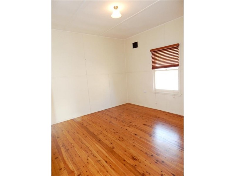 7 Bent, Gosford NSW 2250