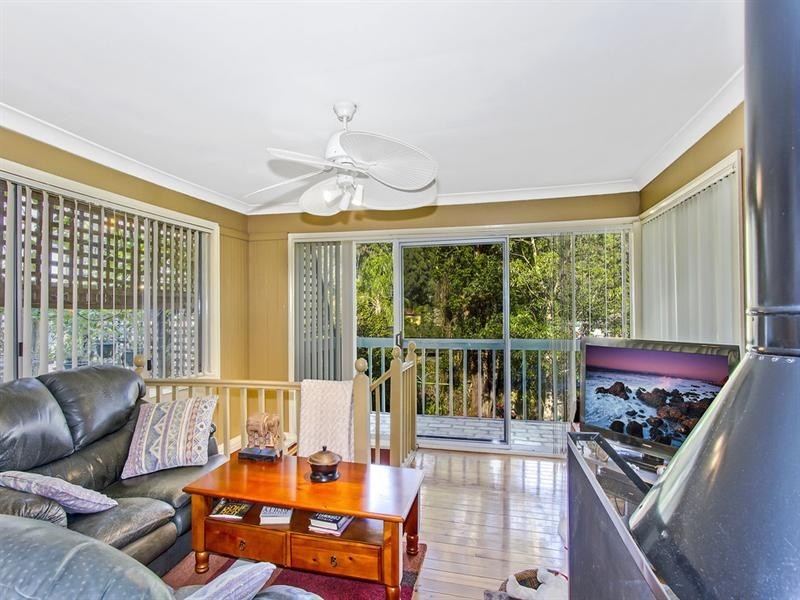 16 Spectrum Road, North Gosford NSW 2250