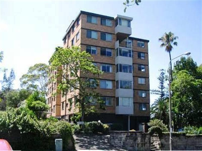 2/1 Mann Street, Gosford NSW 2250