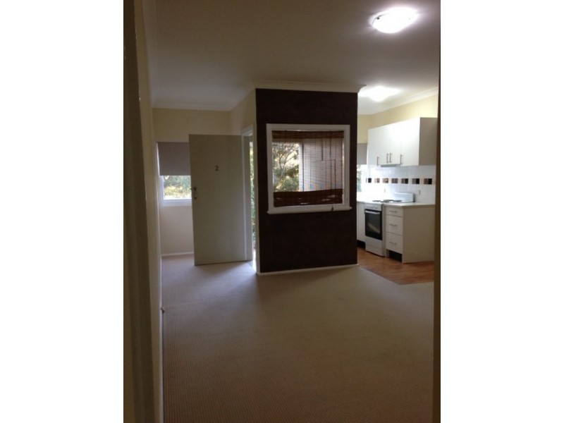 2/8 Margin Street, Gosford NSW 2250