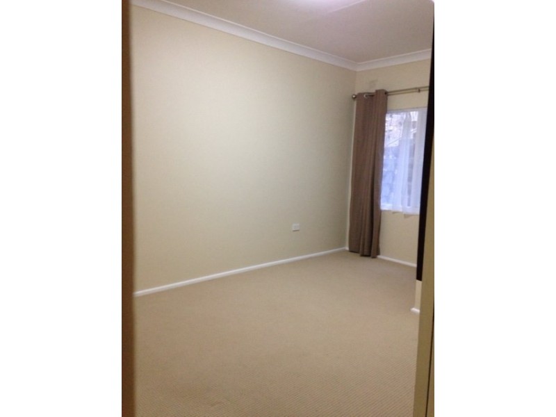 2/8 Margin Street, Gosford NSW 2250