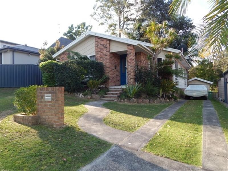 35 Lakala Avenue, Springfield NSW 2250