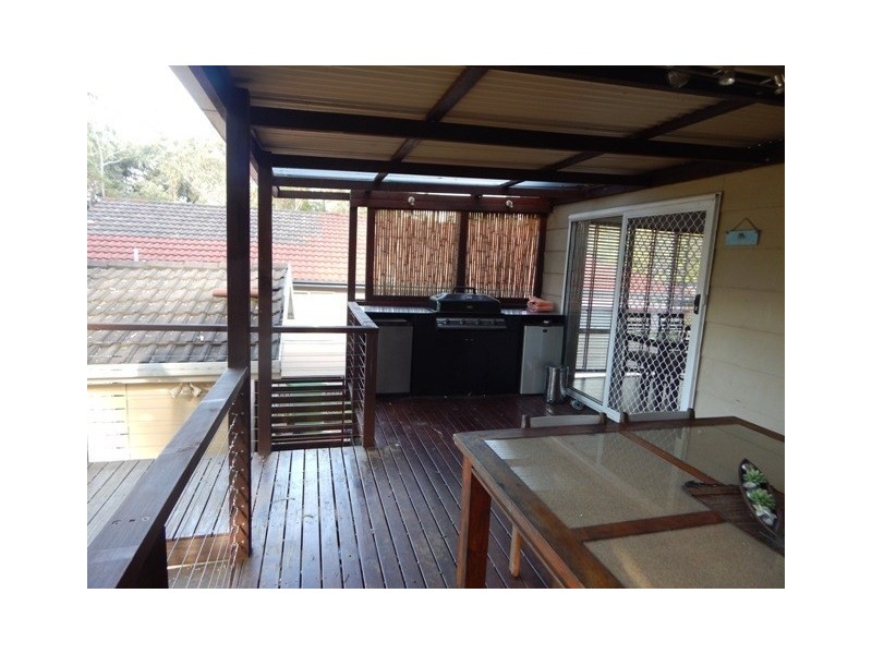 35 Lakala Avenue, Springfield NSW 2250