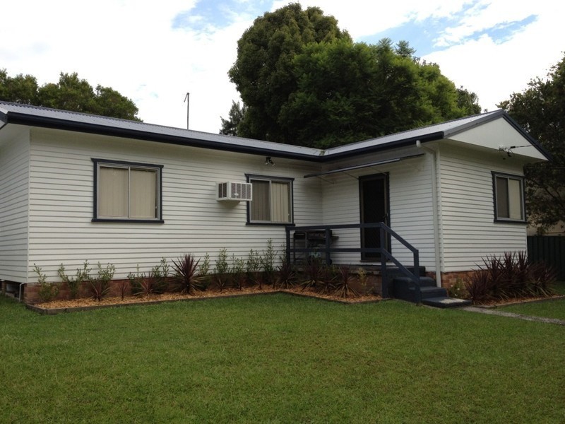 28 Dalton Street, Wyoming NSW 2250