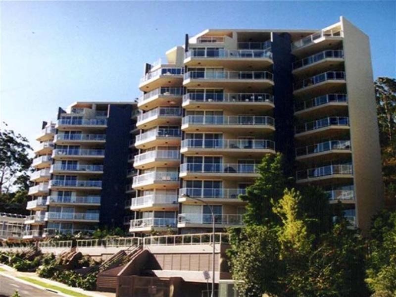 204/97-99 John Whiteway Drive, Gosford NSW 2250