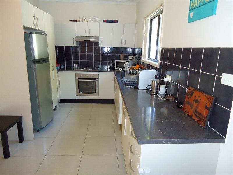 2/74 Hume Boulevard, Killarney Vale NSW 2261