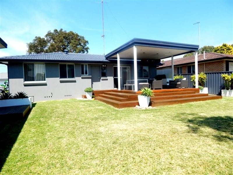 34 Rushby Street, Bateau Bay NSW 2261