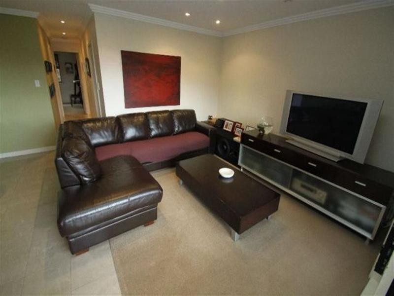 3/9 Broadview Avenue, Gosford NSW 2250