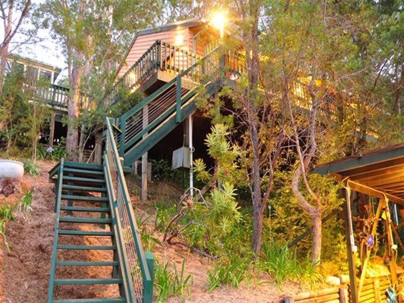 16 The Outlook, North Gosford NSW 2250