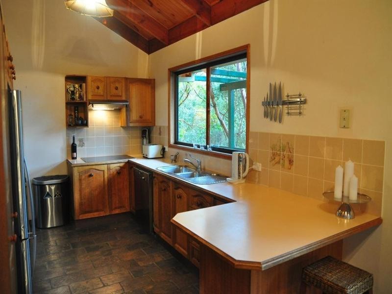 16 The Outlook, North Gosford NSW 2250