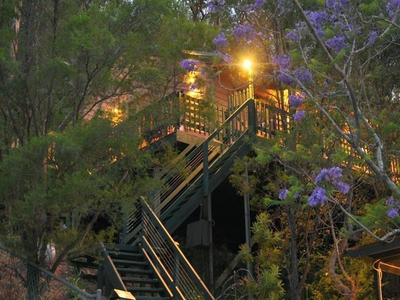 16 The Outlook, North Gosford NSW 2250