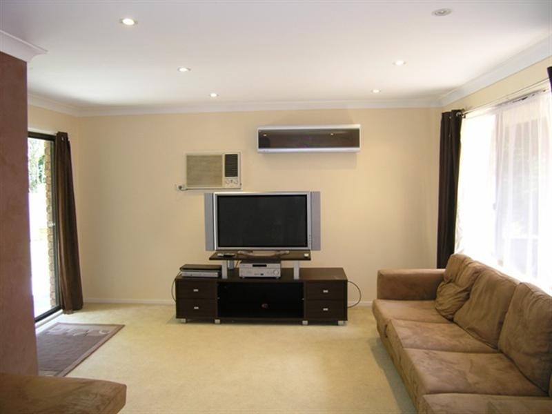 15 Perratt Close, Lisarow NSW 2250