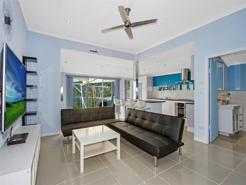 2 Waterview Crescent, Tascott NSW 2250