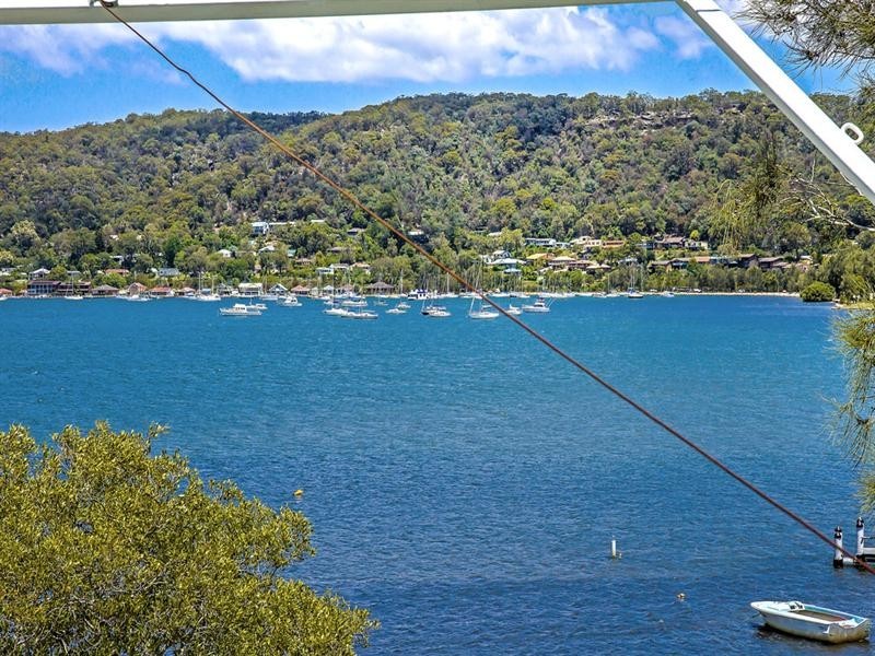 2 Waterview Crescent, Tascott NSW 2250