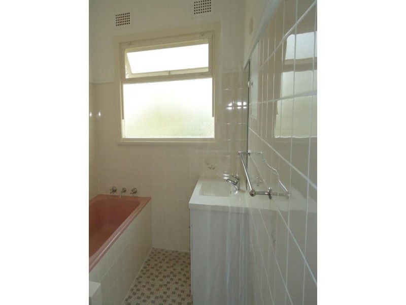 19 Berrys Head Road, Narara NSW 2250