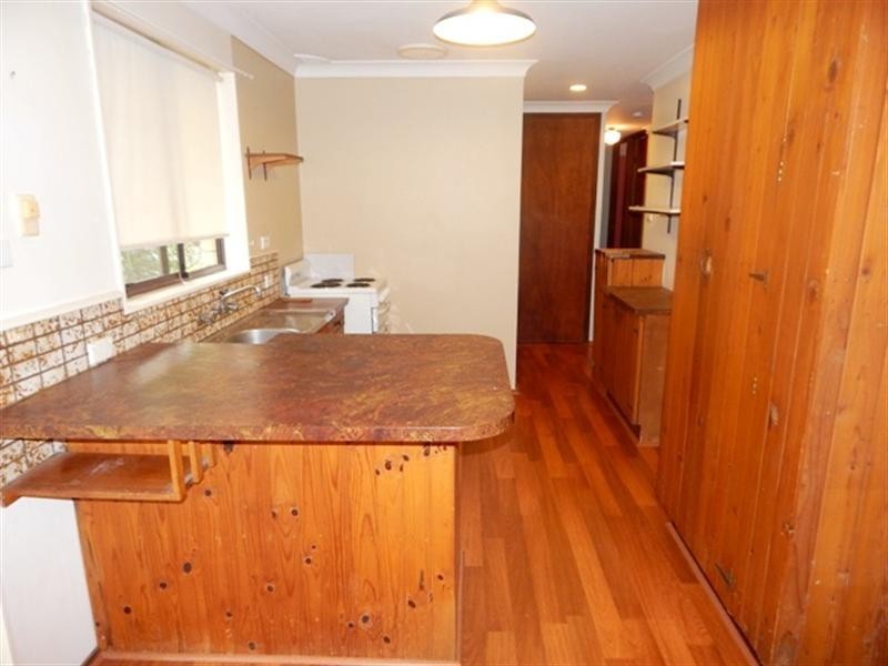 1 Carina Close, Wyoming NSW 2250